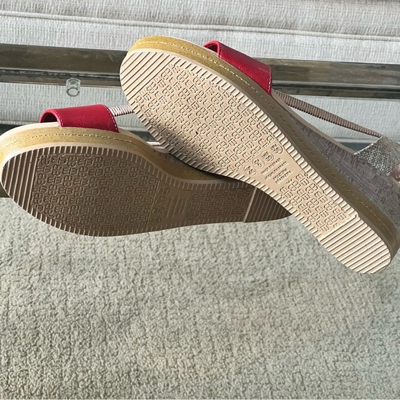 Red Slingback Sandals for Women - Picture 4 of 6